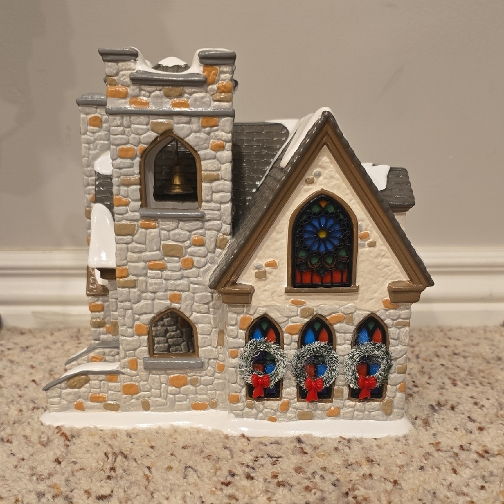 Department 56 Woodlands Family Church